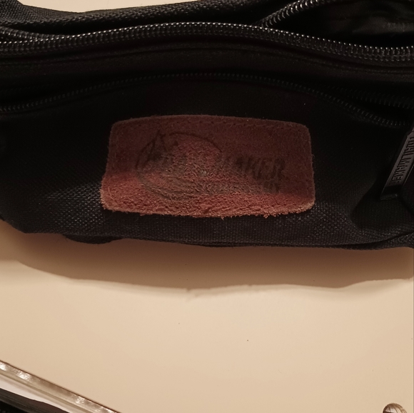 Vintage Black Nylon Waist Bag By Trail maker Equipment - Picture 5 of 11